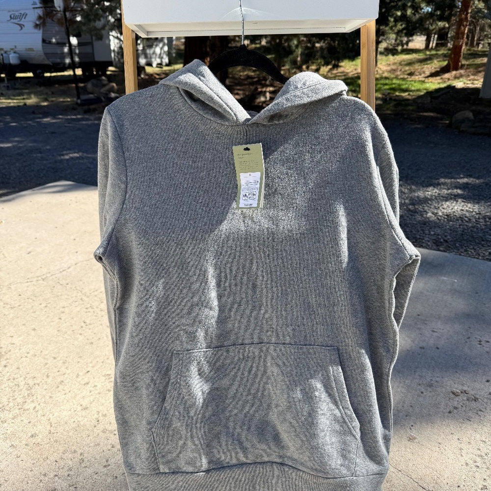 Men’s size small NWT Goodfellow sweatshirt hoody